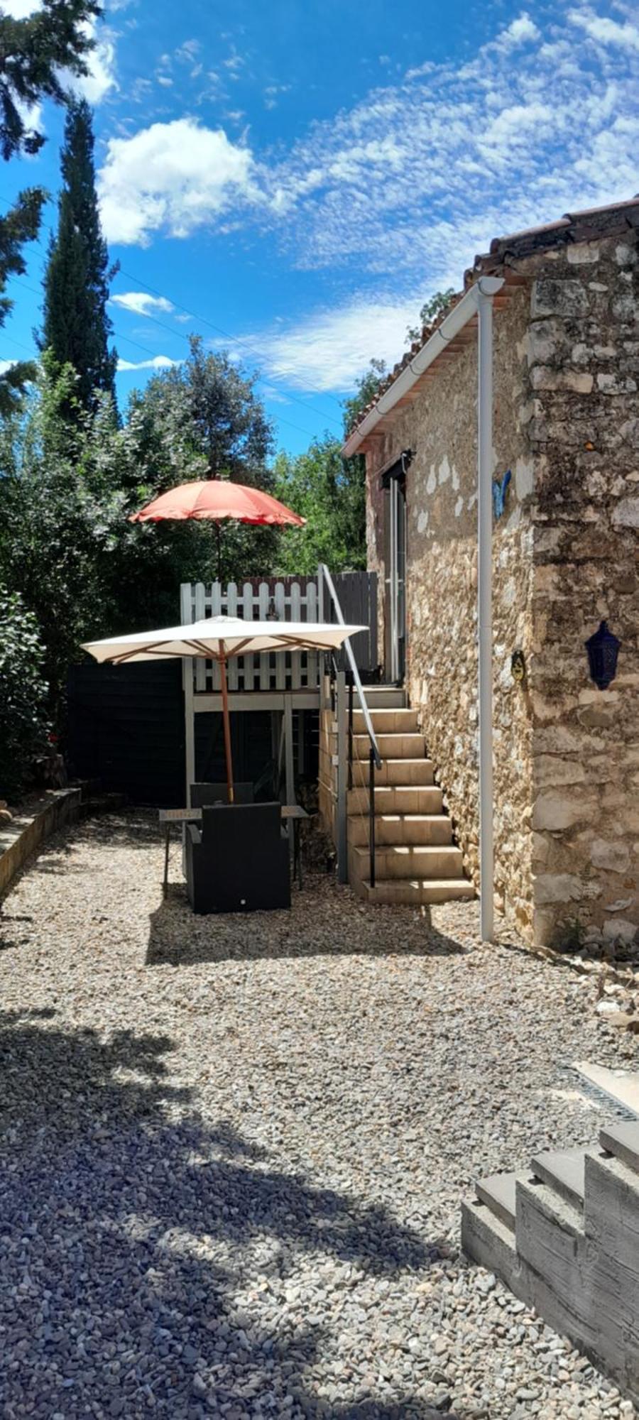 Sur La Bonnefooi Bed & Breakfast Prades-sur-Vernazobre Exterior photo